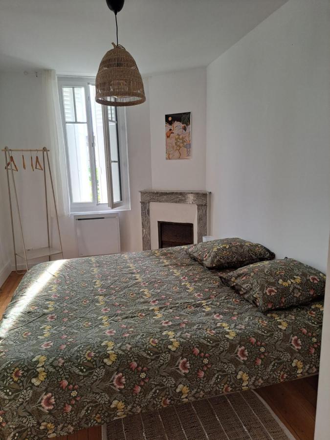 Appartement Calme Dans Maisonnette Graulhet Esterno foto