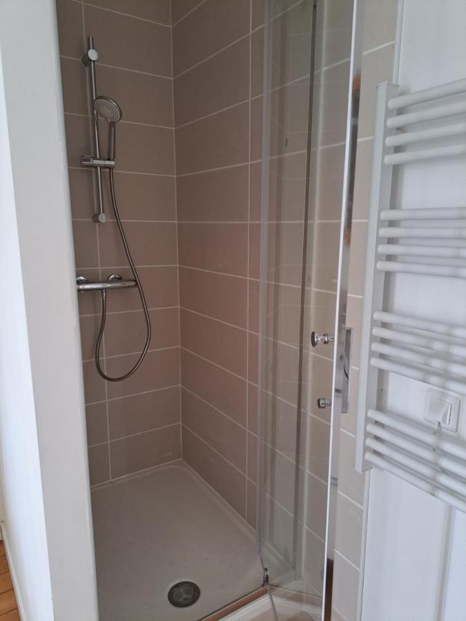 Appartement Calme Dans Maisonnette Graulhet Esterno foto