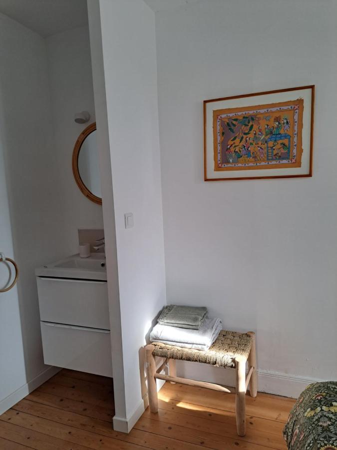 Appartement Calme Dans Maisonnette Graulhet Esterno foto